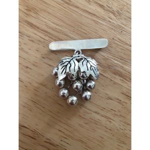 Vintage Grape Cluster Mexican Sterling Silver .925 Brooch Pin